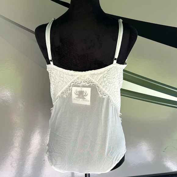 Promesa Women’s White Lace Underwire & Mesh Bodysuit Size Large NWT - Picture 4 of 9